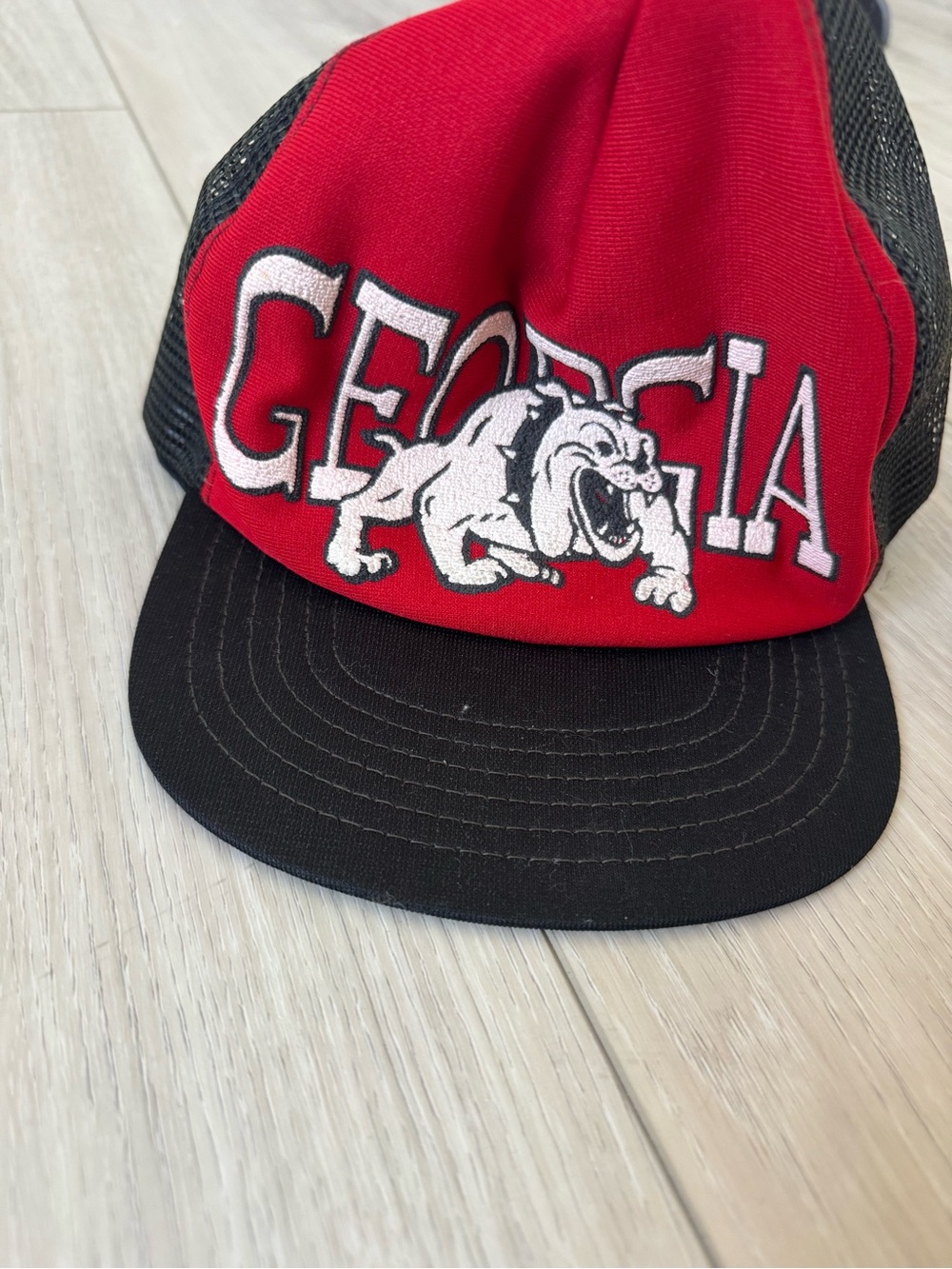 Georgia Bulldogs Red and Black Trucker Hat